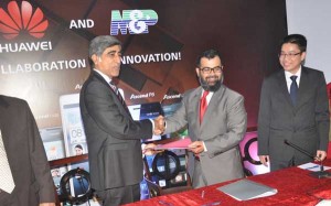 Zong Collaborates Muller and Phipps